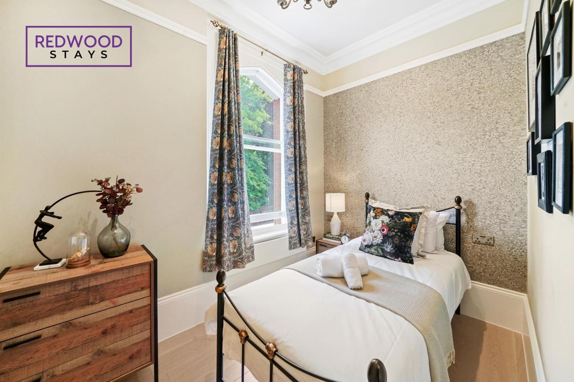 Top Quality 2 Bed 1 Bath Apartments For Contractors By Redwood Stays Reading Ngoại thất bức ảnh