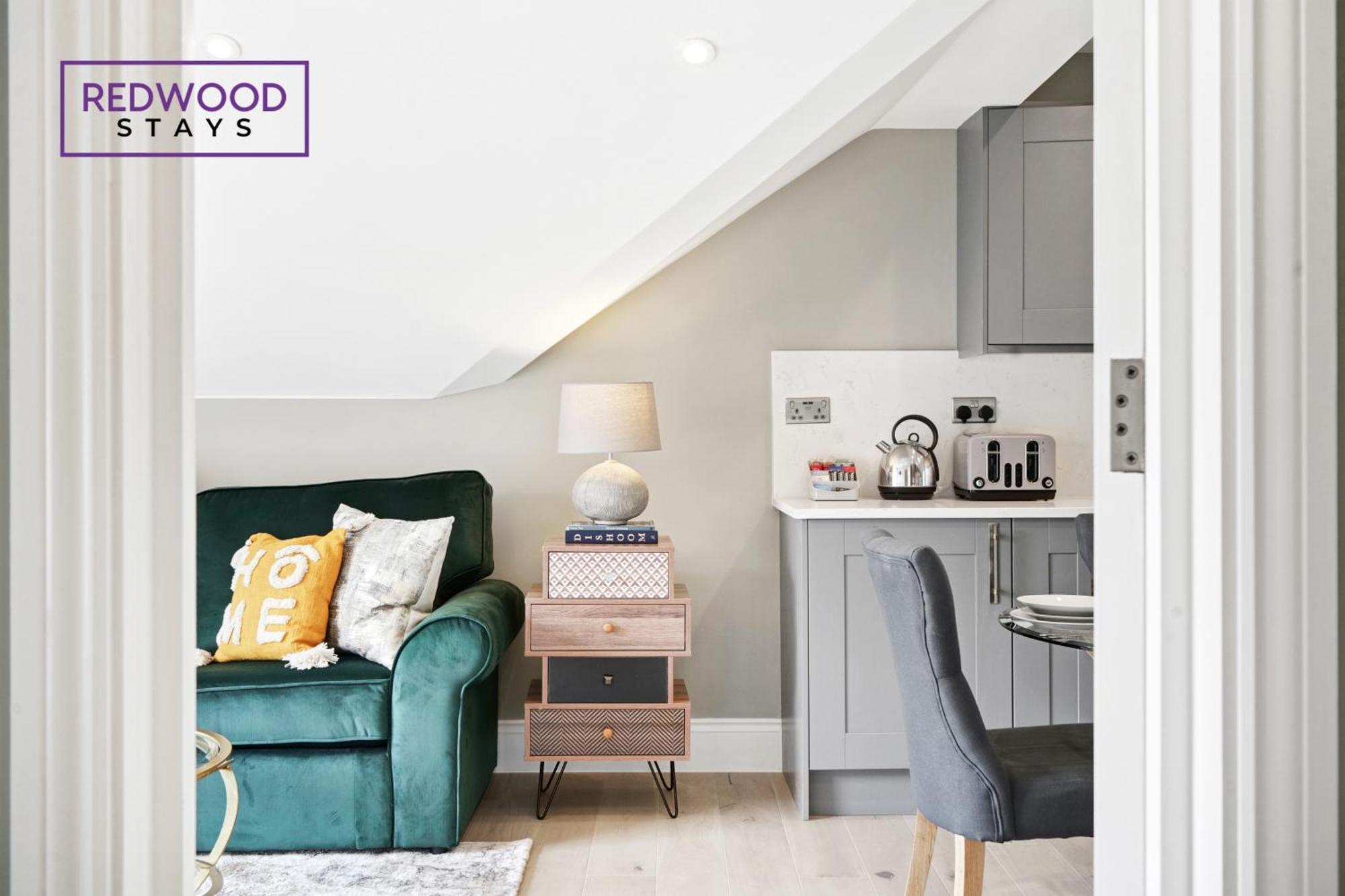 Top Quality 2 Bed 1 Bath Apartments For Contractors By Redwood Stays Reading Ngoại thất bức ảnh